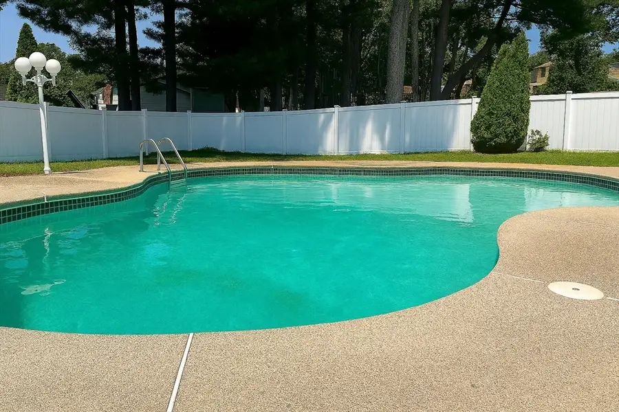 109 Partridge Cir, Taunton, MA 02780 - #2