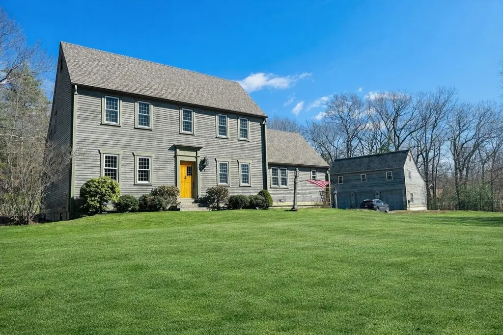 2 Marie Dr, Blackstone, MA 01594 - #1