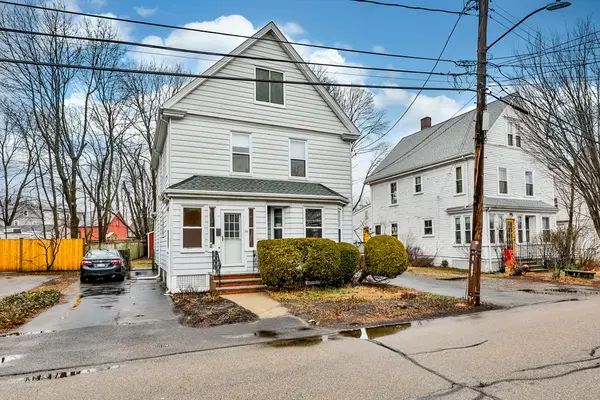 24 Austin St, Milton, MA 02186