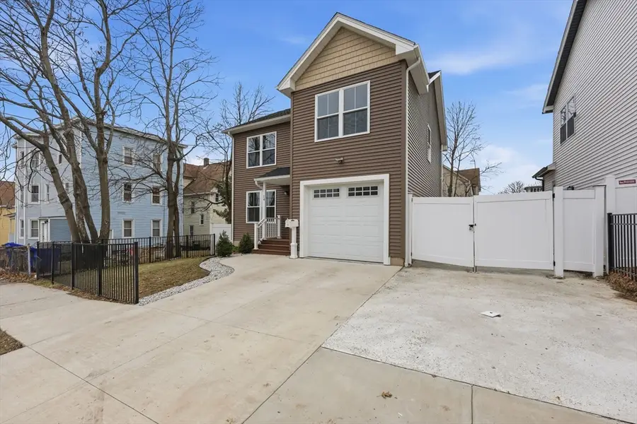 14 Crane St, Springfield, MA 01104 - #2