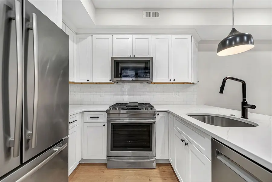 5 Garden Ct #3, Boston, MA 02113 - #2