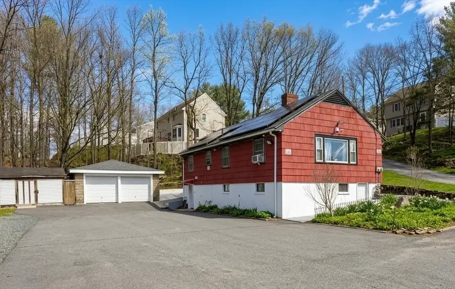 222 Walnut St, Saugus, MA 01906 - #2