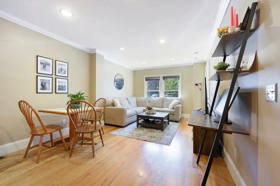 208-210 W 7th Street #1, Boston, MA 02127 - #3