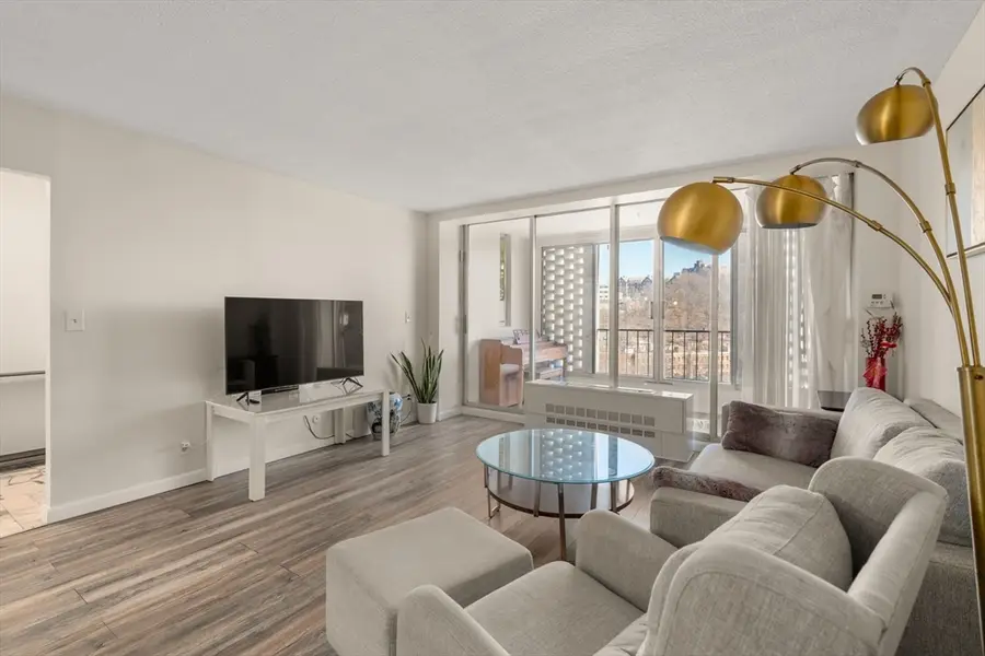 33 Pond Ave #919, Brookline, MA 02445 - #2