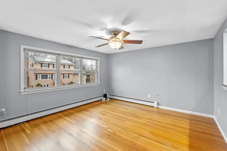 7 Gables Cir, Salem, MA 01970 - #3