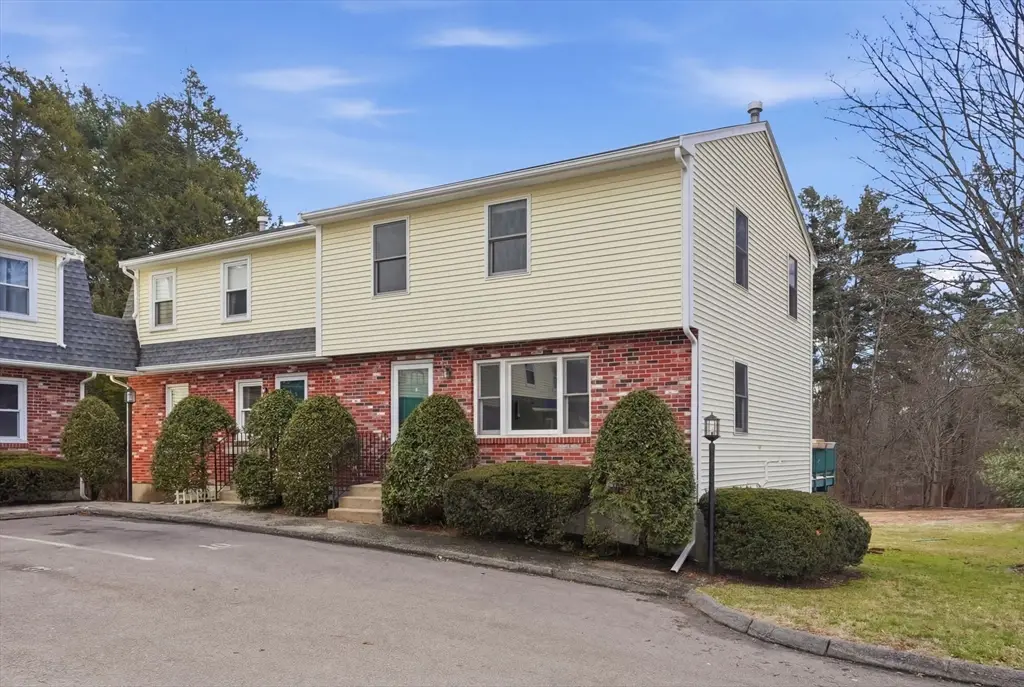 1032 Main St. #6, Millis, MA 02054 - #1