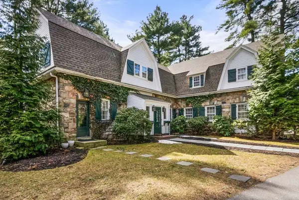 25 Longmeadow Road, Wellesley, MA 02482