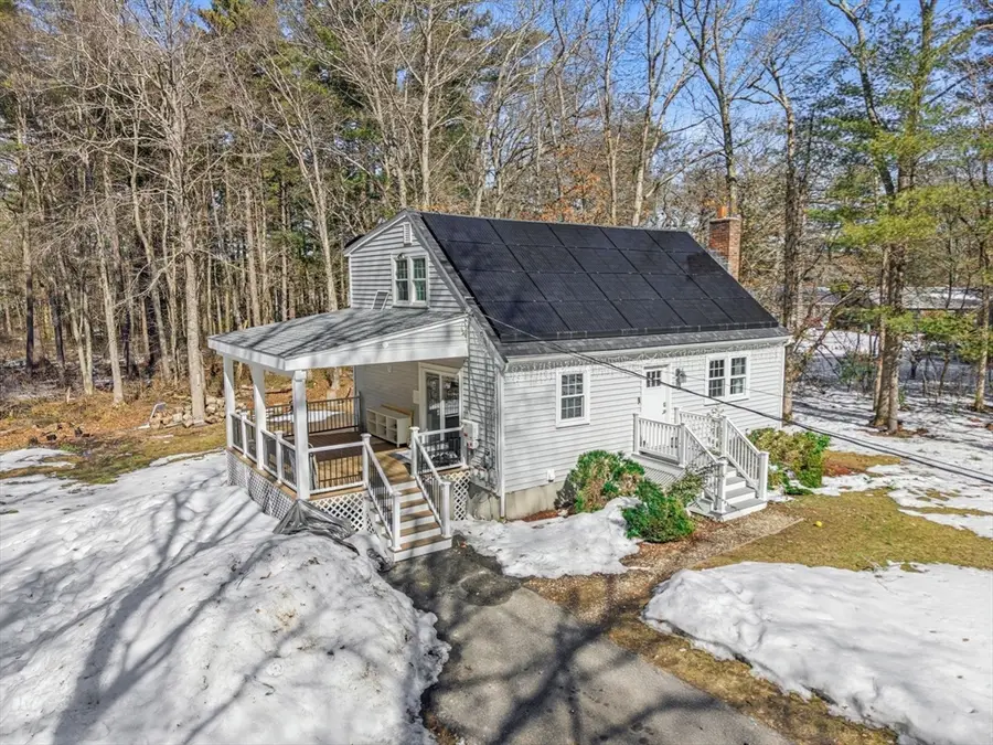 404 River St, Halifax, MA 02338 - #3