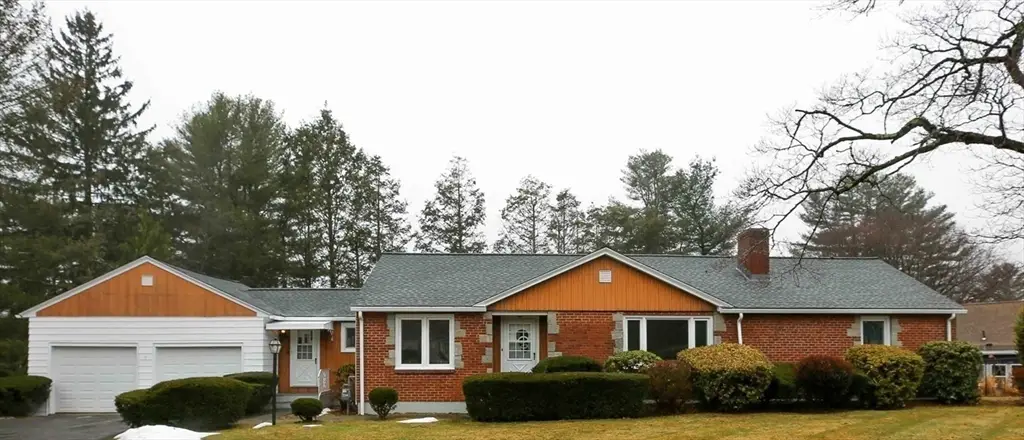 437 Salisbury St, Worcester, MA 01609 - #1