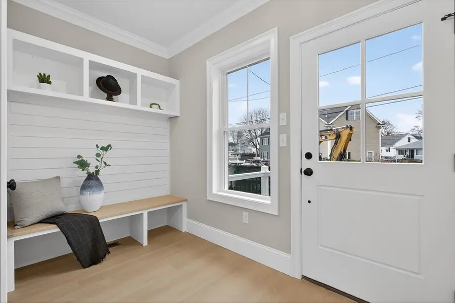 8 Dobbins Street, Waltham, MA 02453 - #2