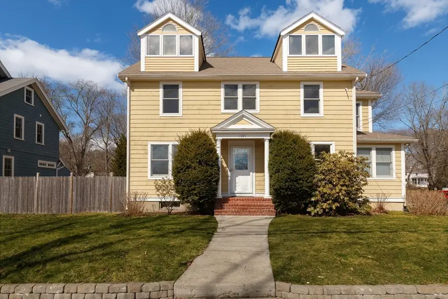 1321 Beacon St, Newton, MA 02468 - #2