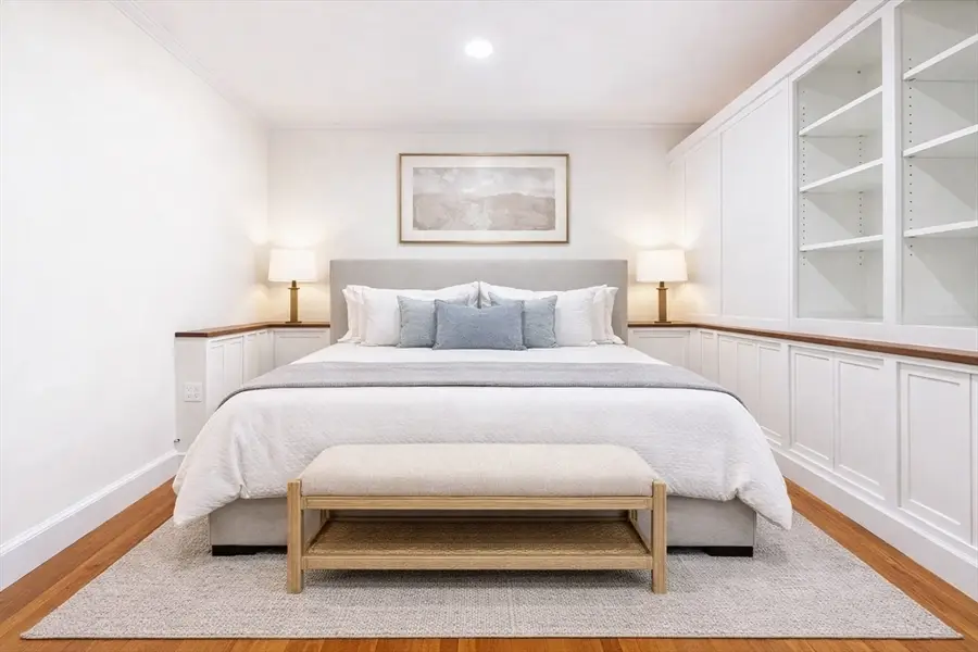 549 Centre St #2, Newton, MA 02458 - #2