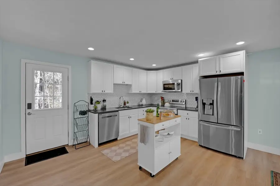 74 Hill Rd #A, Charlton, MA 01507 - #3