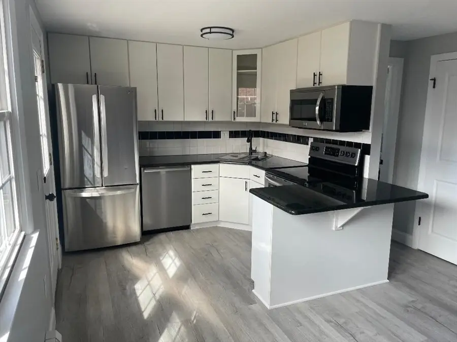 418 Meadow St. #E-1, Agawam, MA 01001 - #3