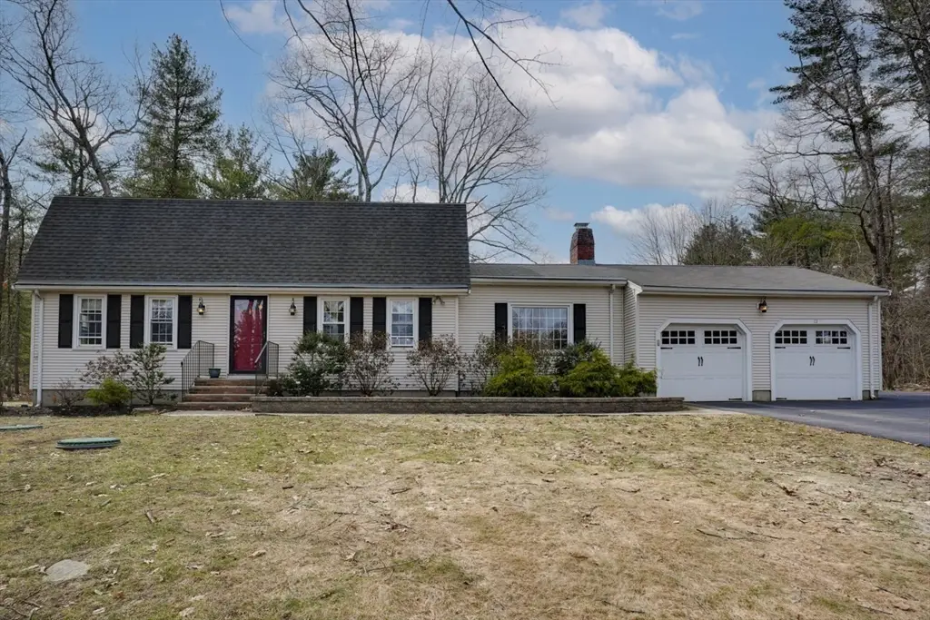 12 Patrick Dr, Northborough, MA 01532 - #1