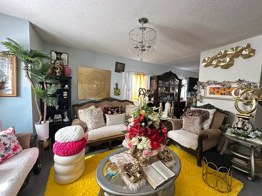 37 Jouvette St., New Bedford, MA 02744 - #2