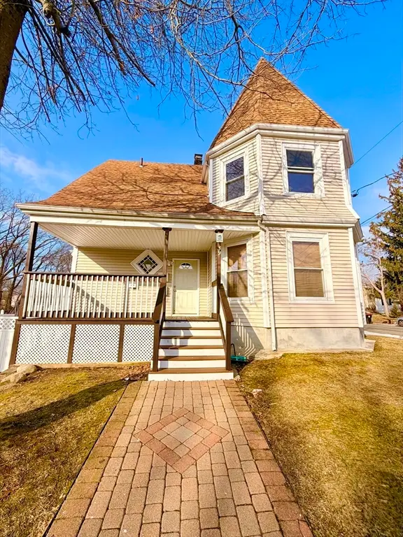 39 Grafton St, Brockton, MA 02301 - #2