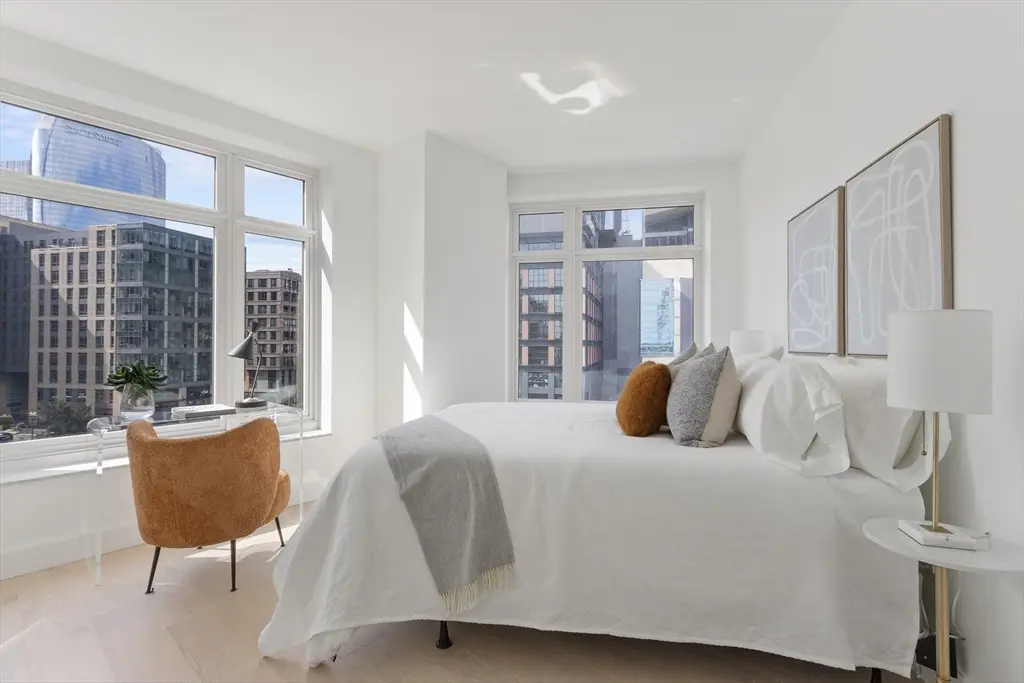 100 Lovejoy Wharf #6C, Boston, MA 02114 - #1