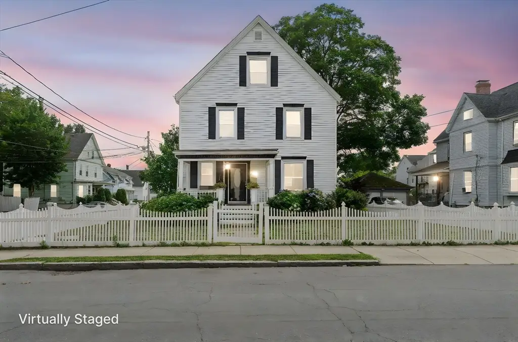 47 Clinton St, Framingham, MA 01702 - #1