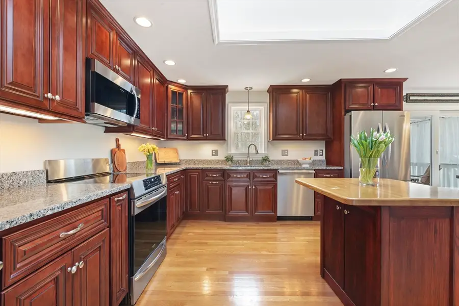 32 Ohlson Circle, Medway, MA 02053 - #3