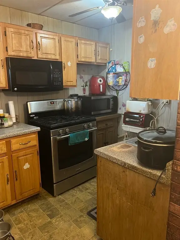 523 Second Street, Fall River, MA 02721 - #3