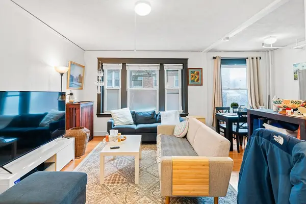 1607 Commonwealth Ave #4, Boston, MA 02135