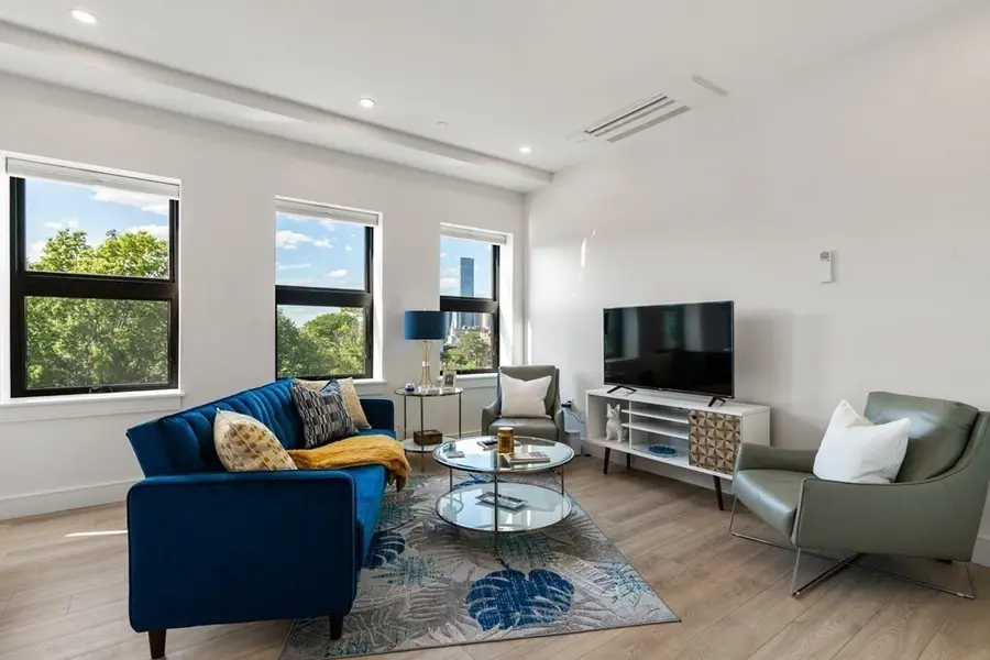 1950 Washington St #3B, Boston, MA 02118 - #2