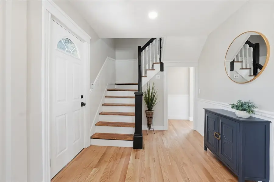 36 Central St, Auburn, MA 01501 - #3