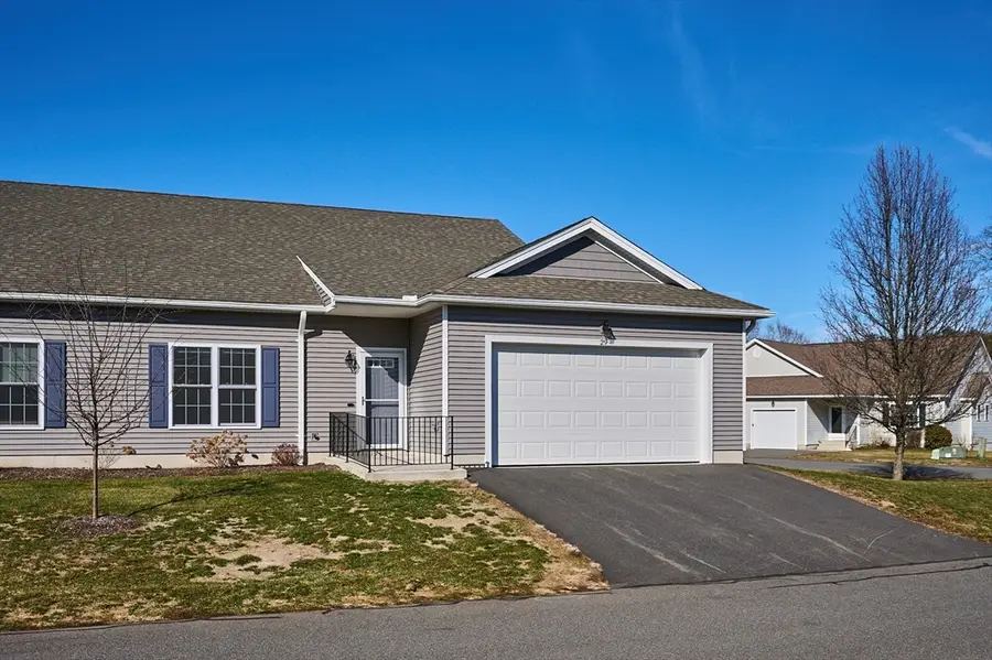 111 Daniel Shays Hwy #29, Belchertown, MA 01002 - #2