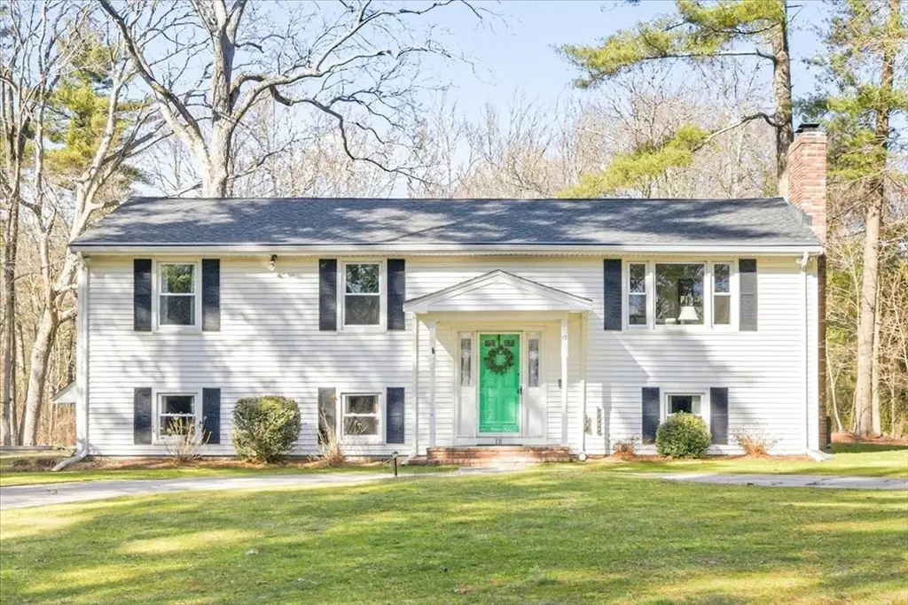 10 W Cudworth, Assonet, MA 02702 - #1