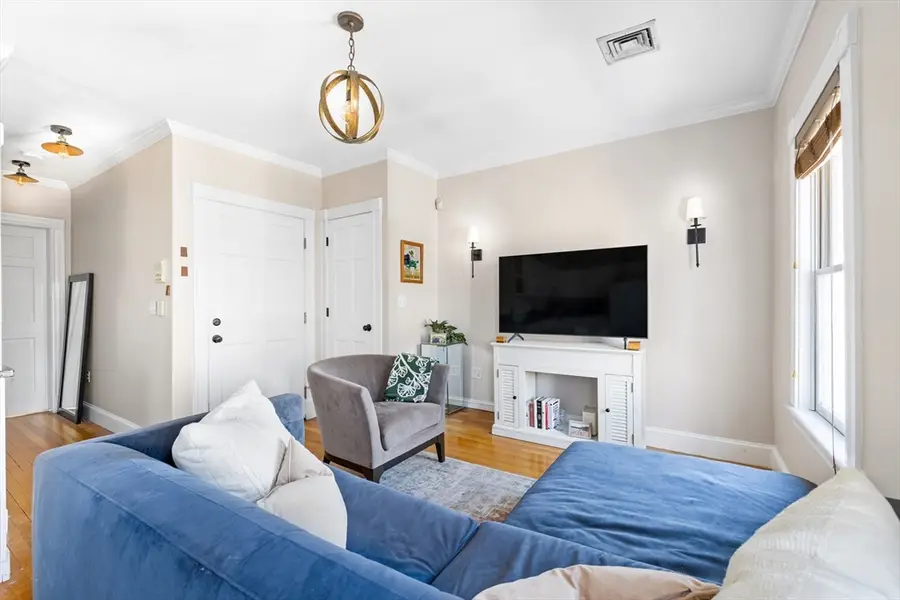 296 W Third #2, Boston, MA 02127 - #3