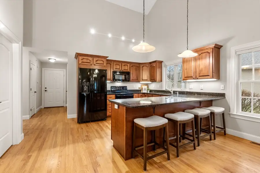 156 Canterbury Way #156, West Springfield, MA 01089 - #3