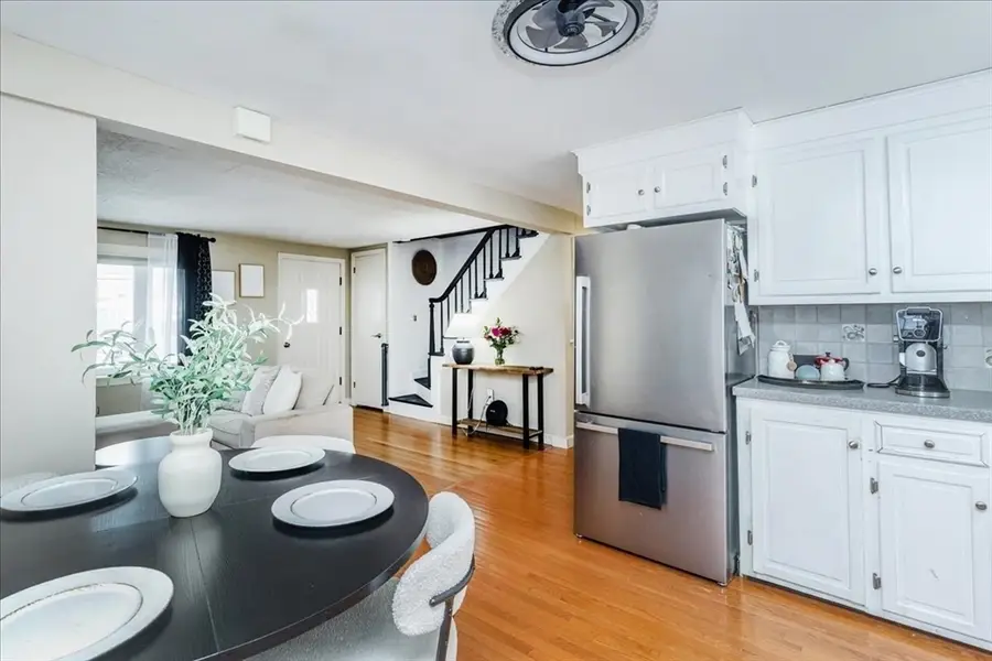 69 Springdale Ave, Dracut, MA 01826 - #3