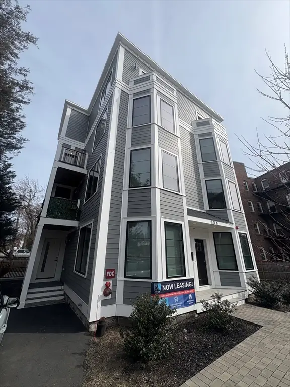 104-106 Warren, Boston, MA 02134 - #1
