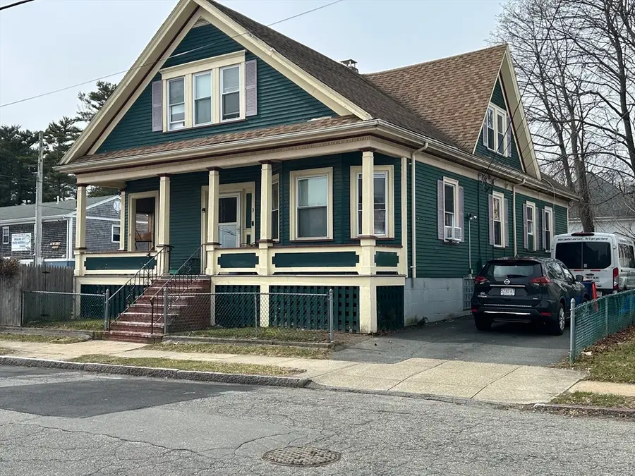 3 Vernon St., New Bedford, MA 02745 - #3