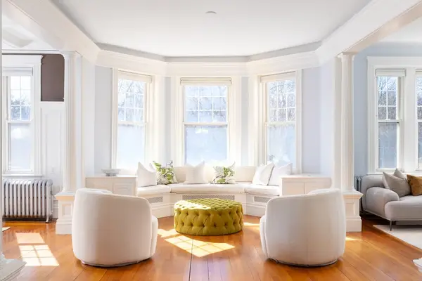 487 Boylston St. #3C, Brookline, MA 02445