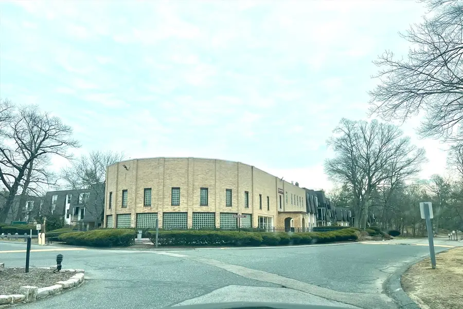 11 Shadowbrook Ln #8, Milford, MA 01757 - #2