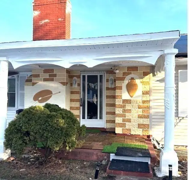 1 Rockland Road Ct, Auburn, MA 01501 - #2