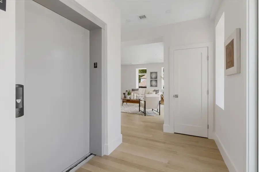 24 Auburn #PH, Brookline, MA 02446 - #3