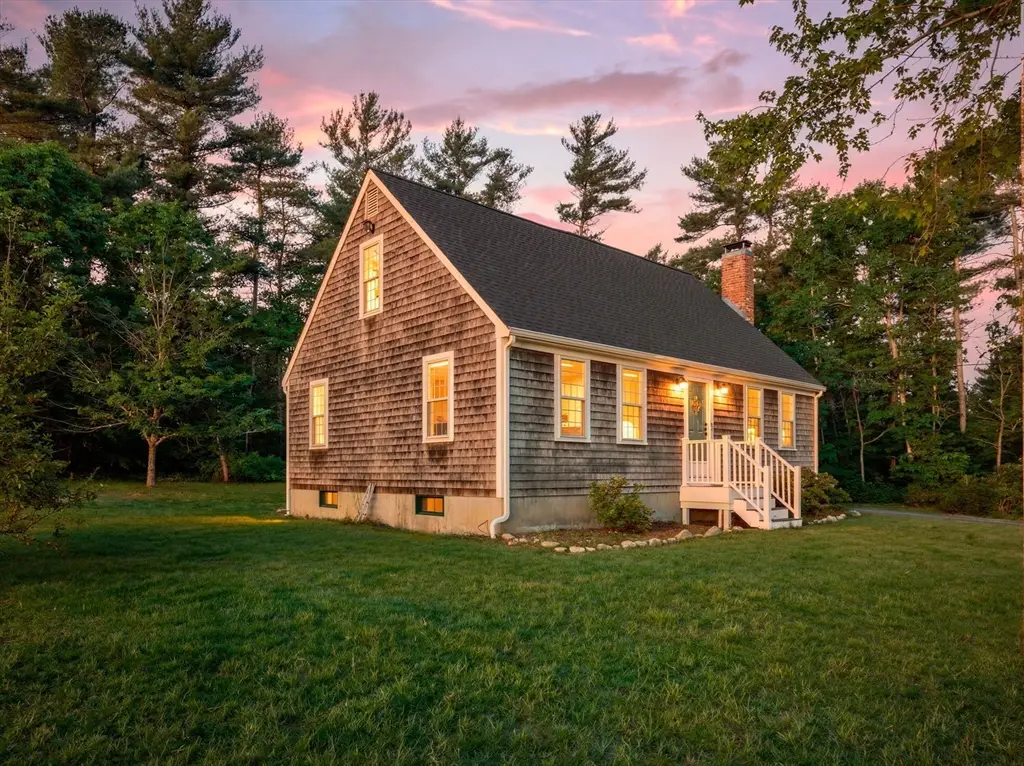 151 Walnut Plain Rd, Rochester, MA 02770 - #1