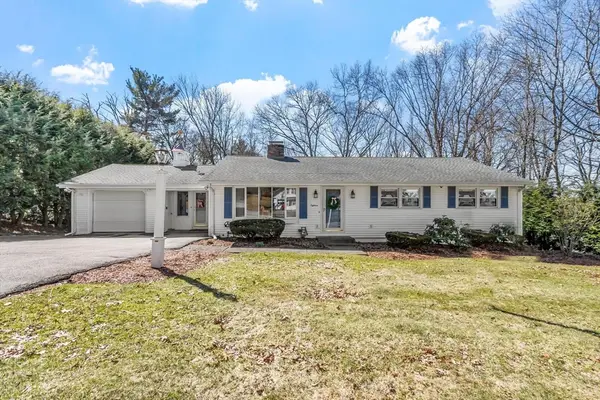 18 Howe Ave, Shrewsbury, MA 01545