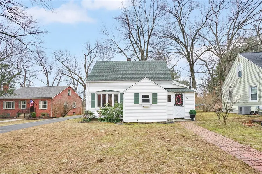 86 Albert St, West Springfield, MA 01089 - #3