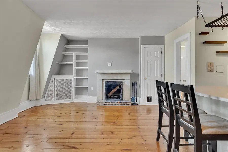 16 Hancock St #5F, Boston, MA 02114 - #2