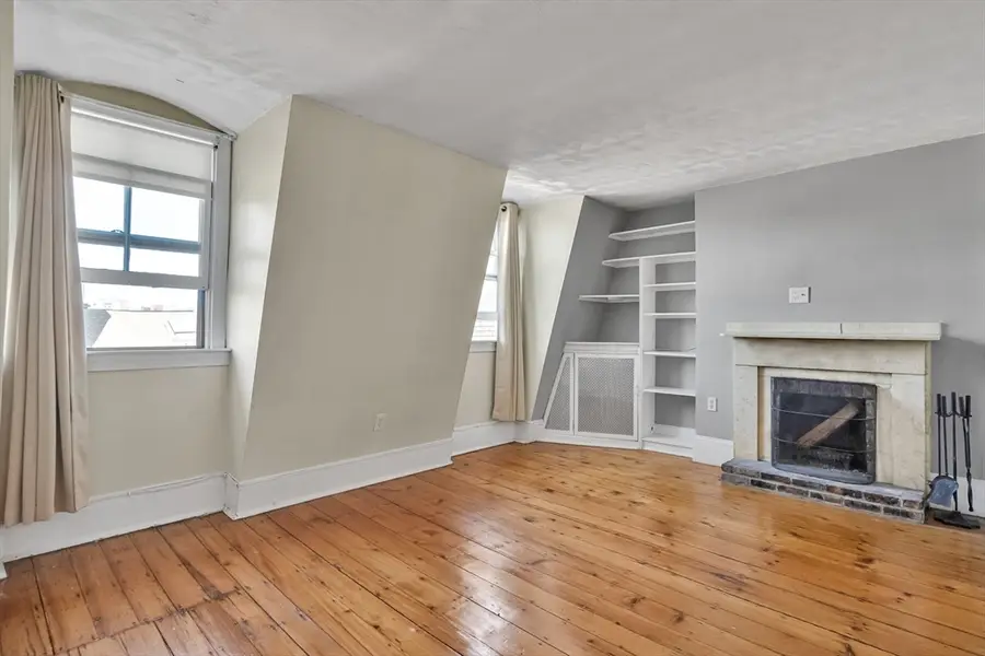 16 Hancock St #5F, Boston, MA 02114 - #3