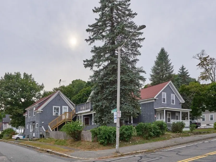 89 Mill St, Worcester, MA 01603 - #3