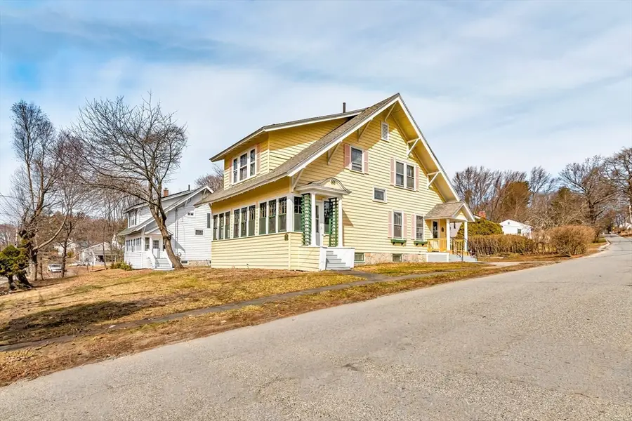 219 Pelham Street, Methuen, MA 01844 - #3