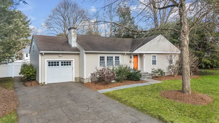 69 Donizetti Street, Wellesley, MA 02482 - #3