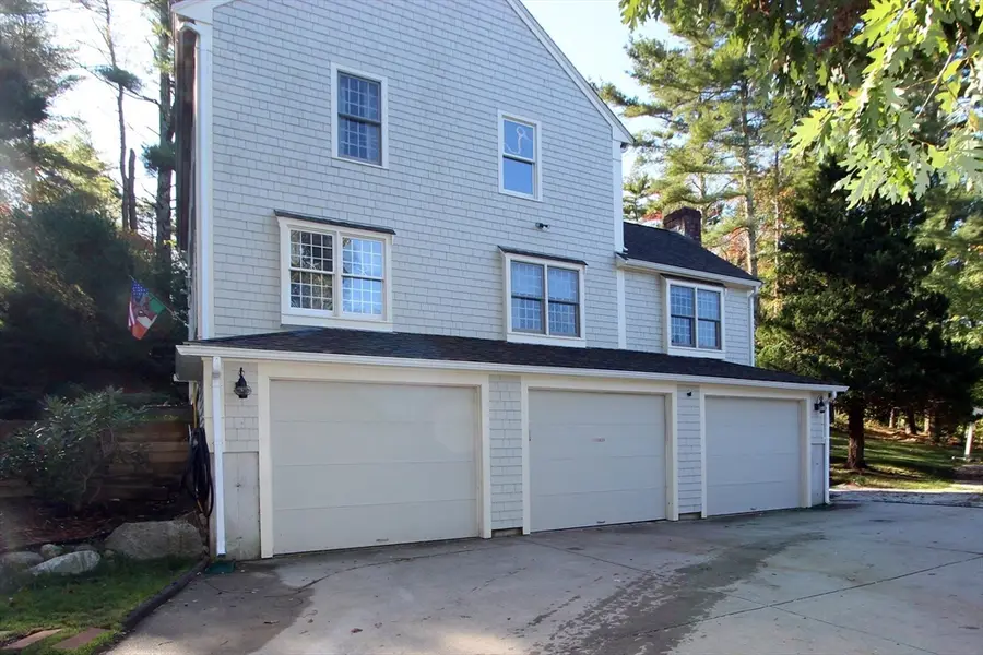 4 Carmela, Bourne, MA 02532 - #3