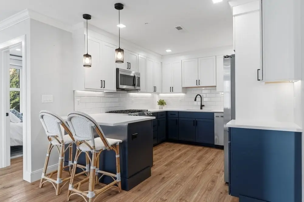 1721 Centre St #304, Boston, MA 02132 - #1