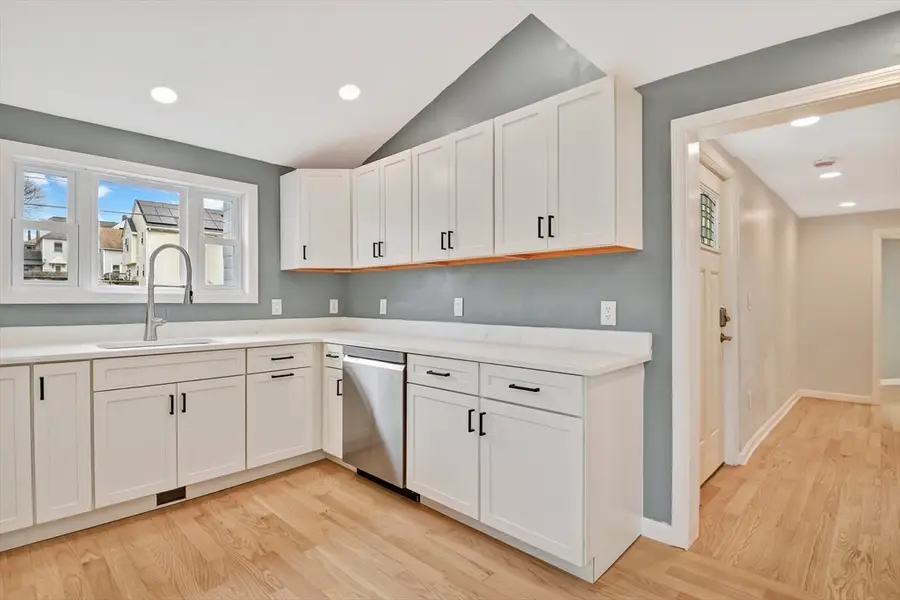 43 1/2 6th Avenue, Haverhill, MA 01830 - #3